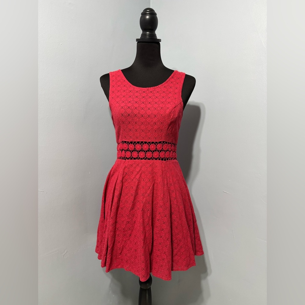 FREE PEOPLE Cut Out Daisy Waist Skater Dress In Red Women’s Size 6 - Picture 3 of 11